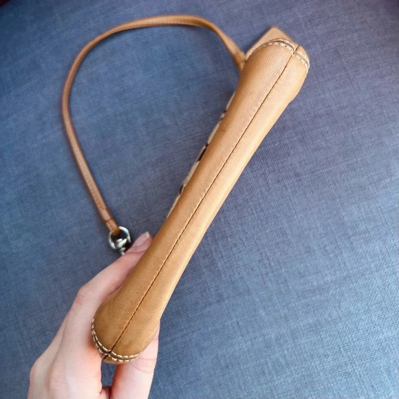 Coach Tan Wristlet Signature C Jacquard Fabric With Leather Trim - Picture 4 of 4